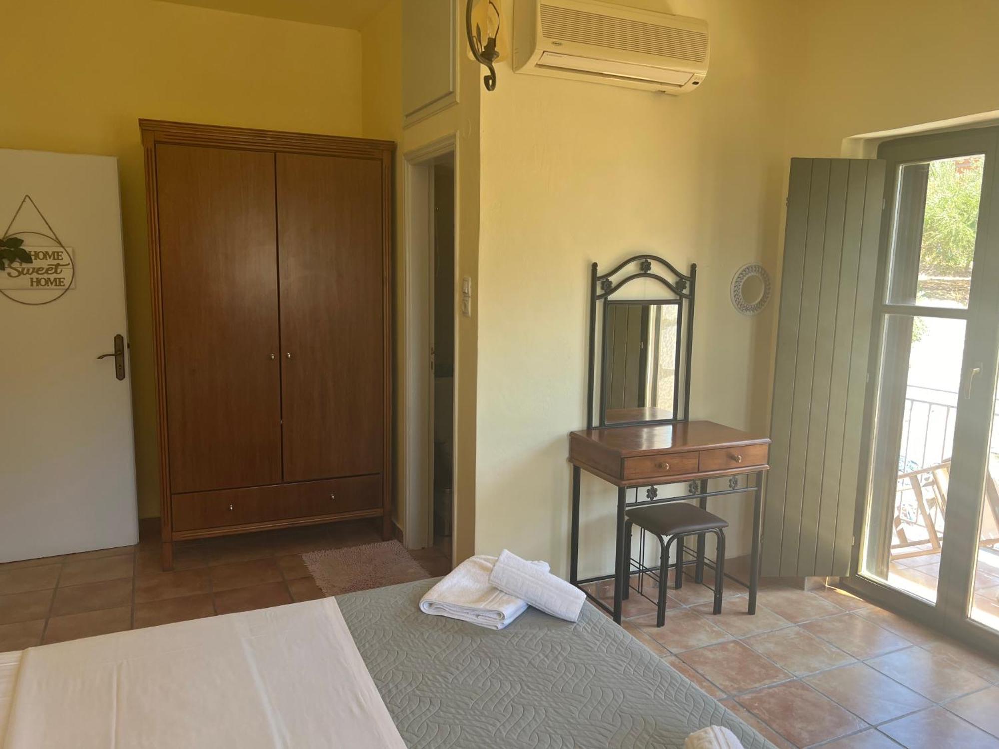 Onar Mani Suites Neo Oitilo Exterior photo